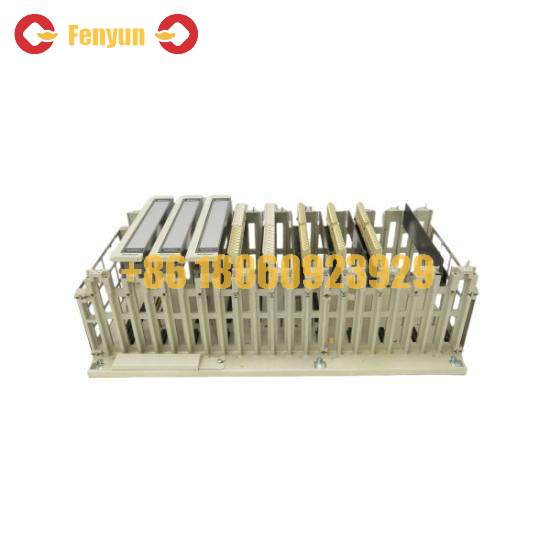 140CRP81100  Schneider Interface Module